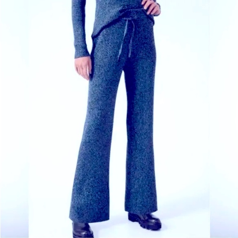 Athleta Reverie High Rise Wide Leg Sweater Pant
